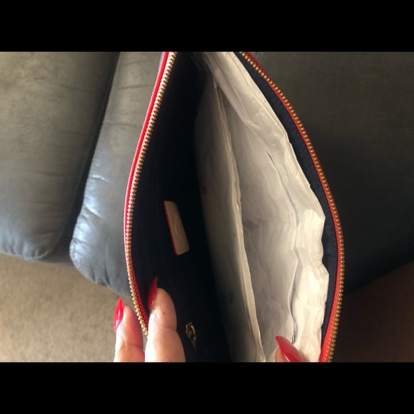 Cosmetic Bag/Purse and Wallet - C Wonder - Picture 5 of 8